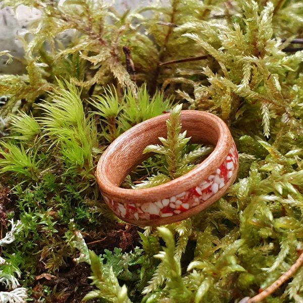 pierścionek z drewna kosipo