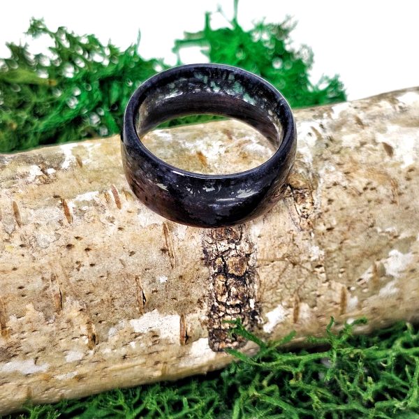 pierścionek z drewna palisandra